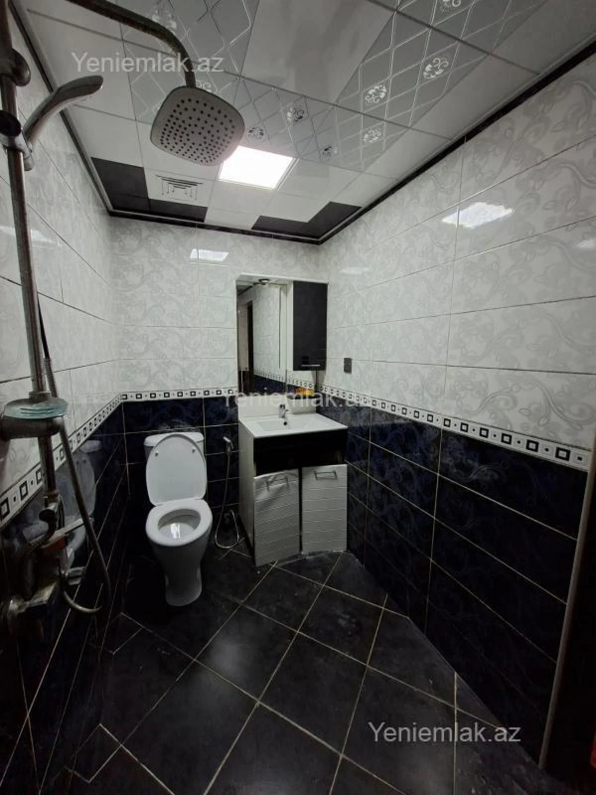 Satılır 3 otaqlı köhnə tikili 50 m²