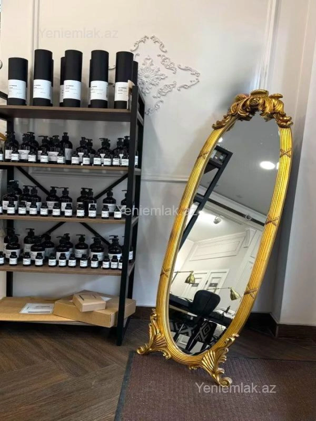 Satılır 6 otaqlı obyekt 275 m²