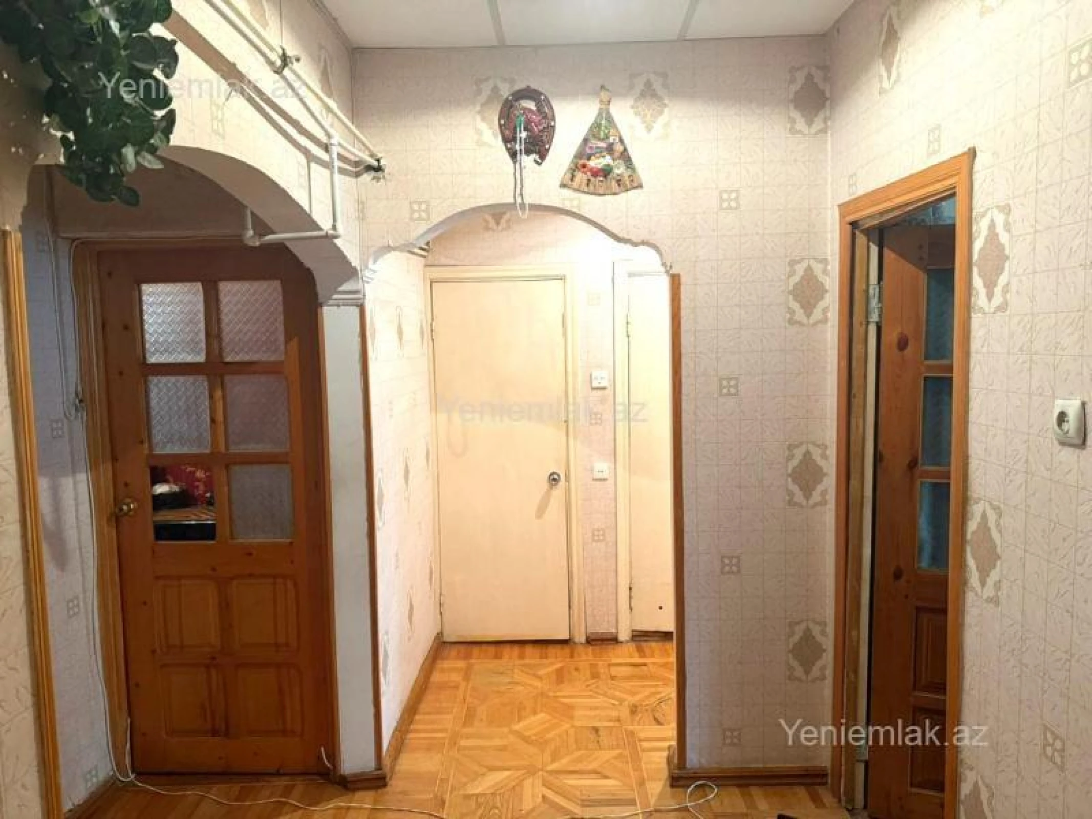 Satılır 3 otaqlı köhnə tikili 80 m²