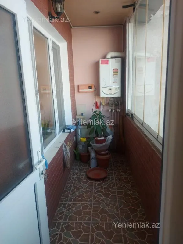 Satılır 3 otaqlı köhnə tikili 80 m²