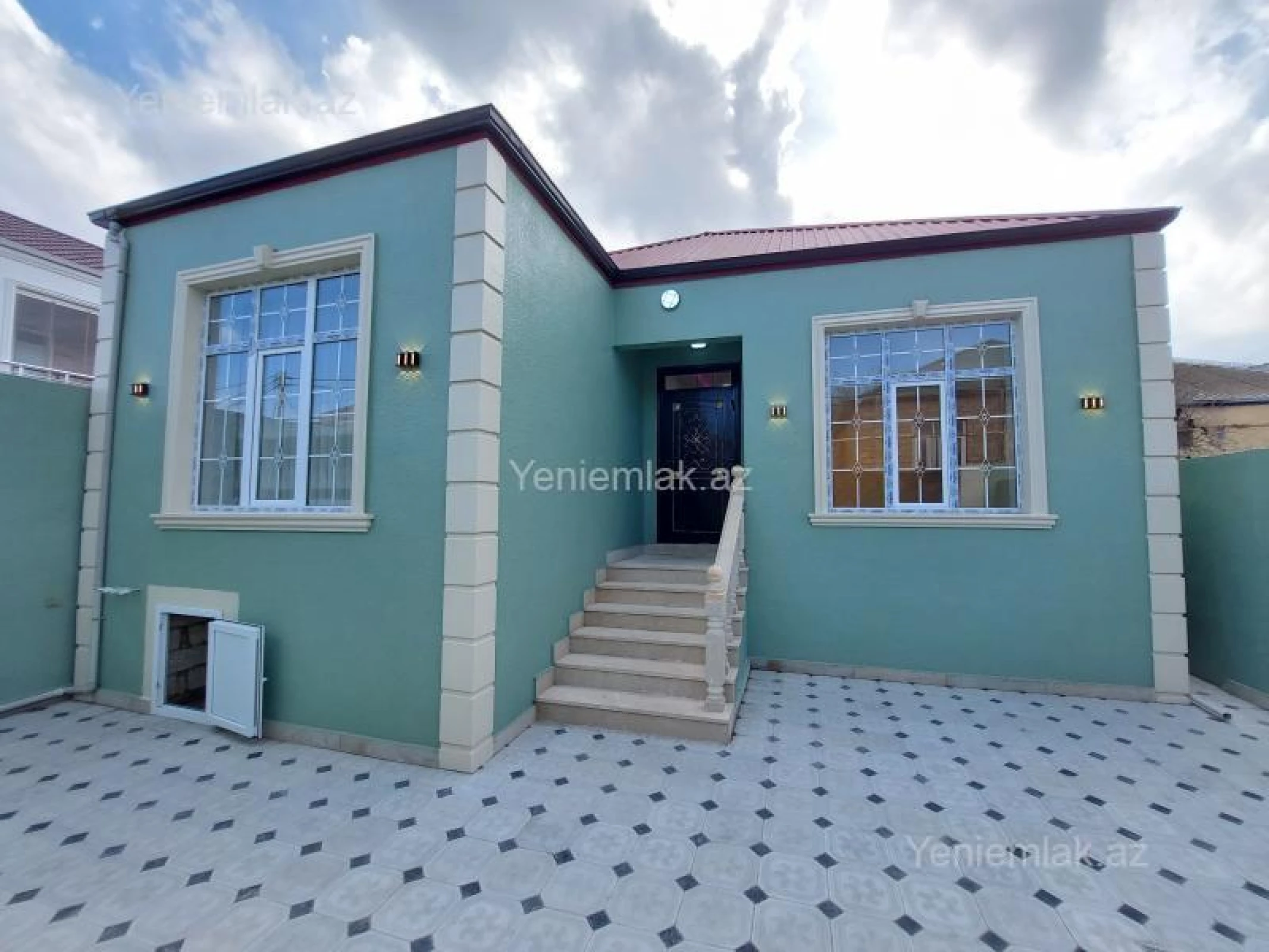 Satılır 3 otaqlı həyət evi 100 m²