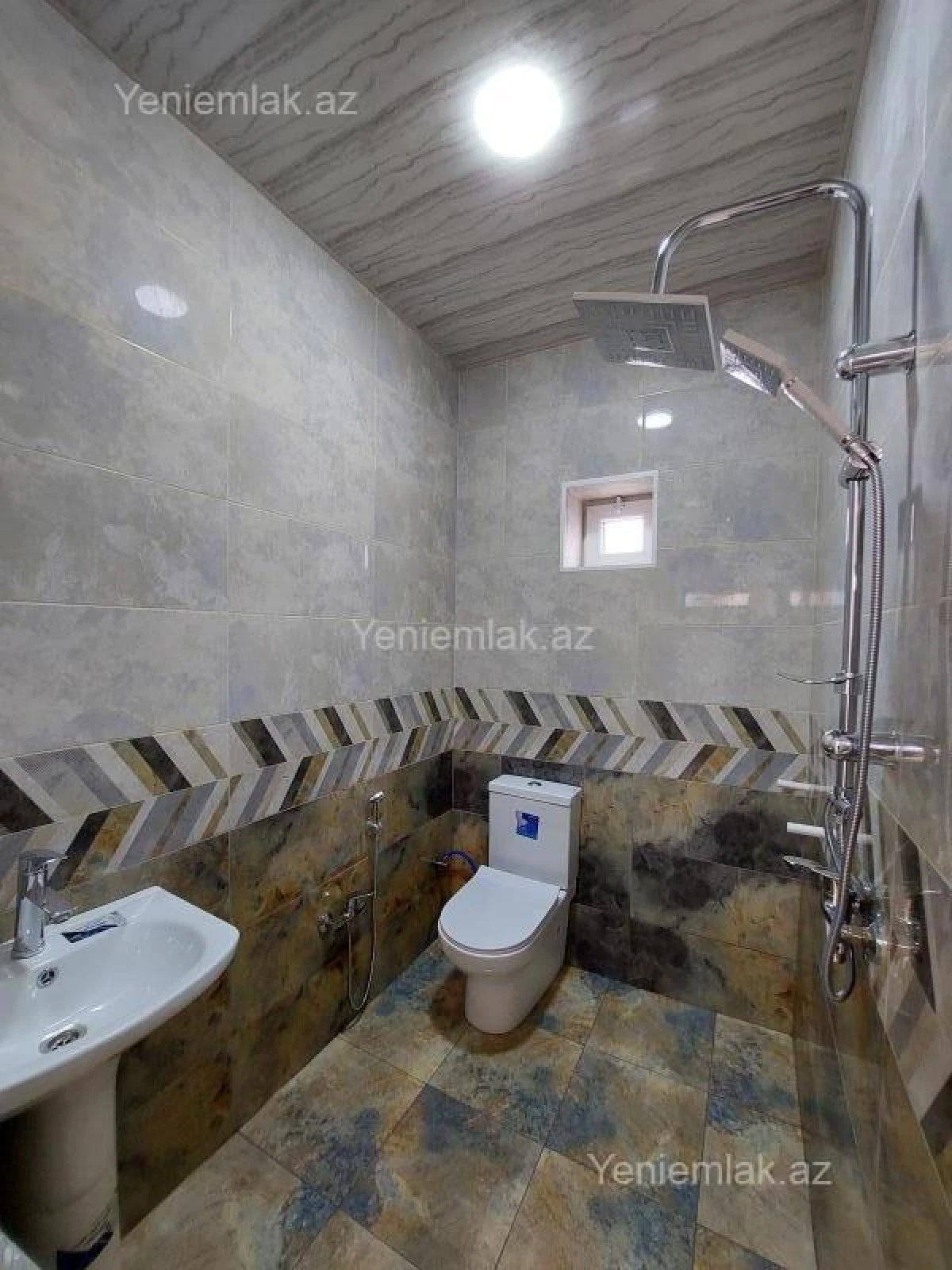 Satılır 3 otaqlı həyət evi 100 m²