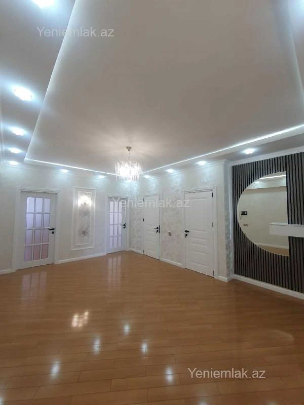 Satılır 3 otaqlı yeni tikili 134 m²