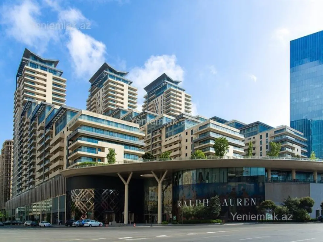 Satılır 4 otaqlı yeni tikili 175.3 m²