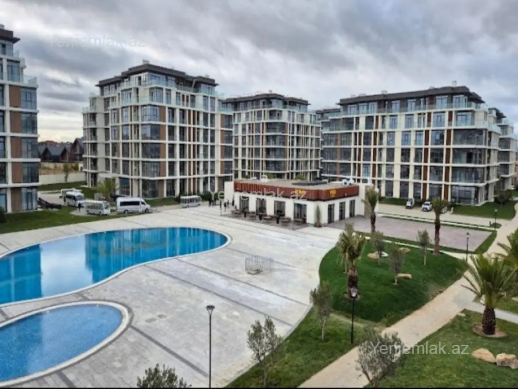 Satılır 4 otaqlı yeni tikili 208 m²