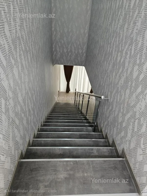 Satılır 4 otaqlı həyət evi 200 m²