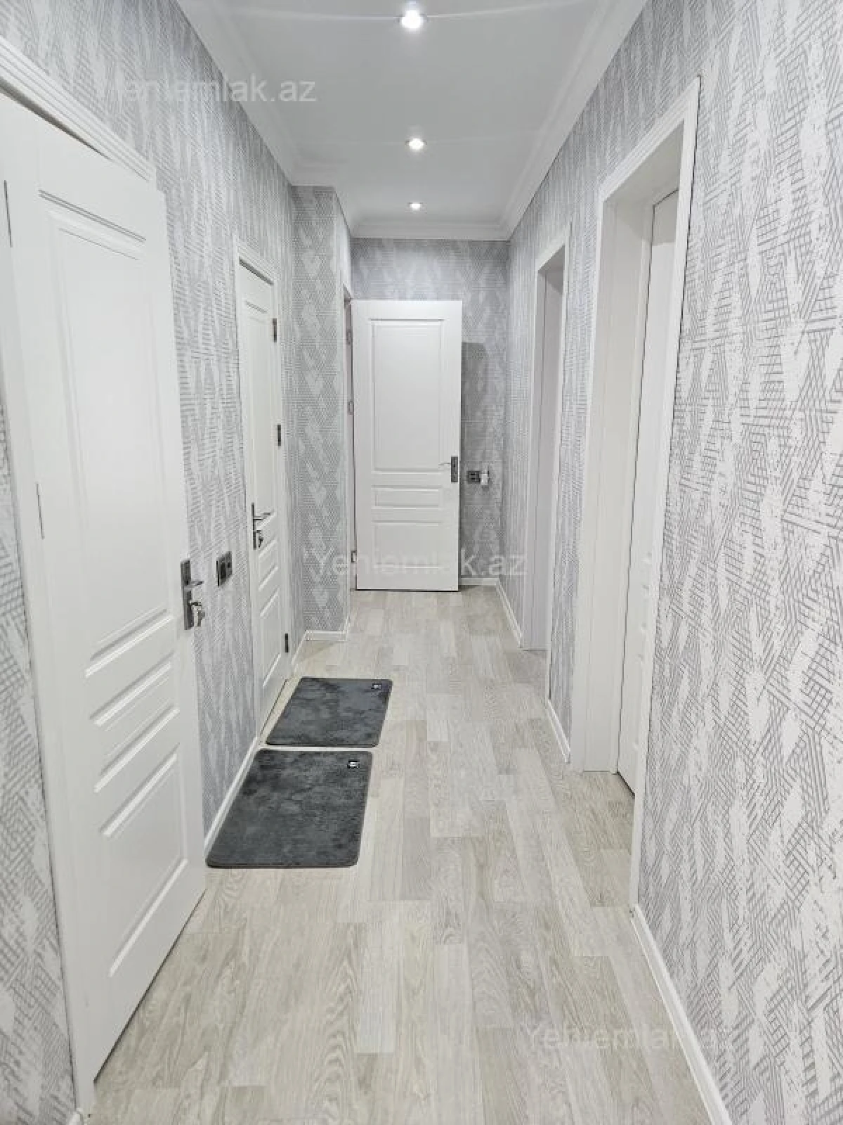 Satılır 4 otaqlı həyət evi 200 m²