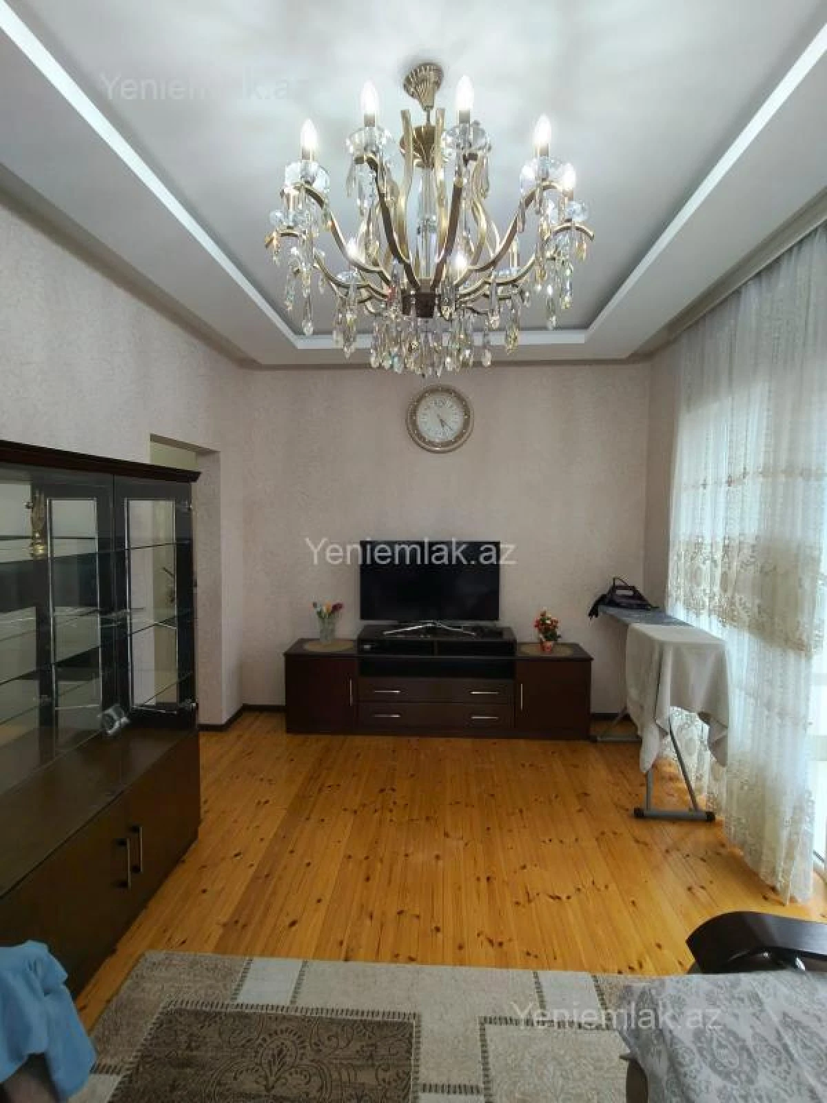 Satılır 1 otaqlı köhnə tikili 40 m²