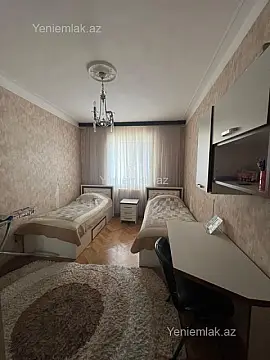 Satılır 3 otaqlı köhnə tikili 86 m²