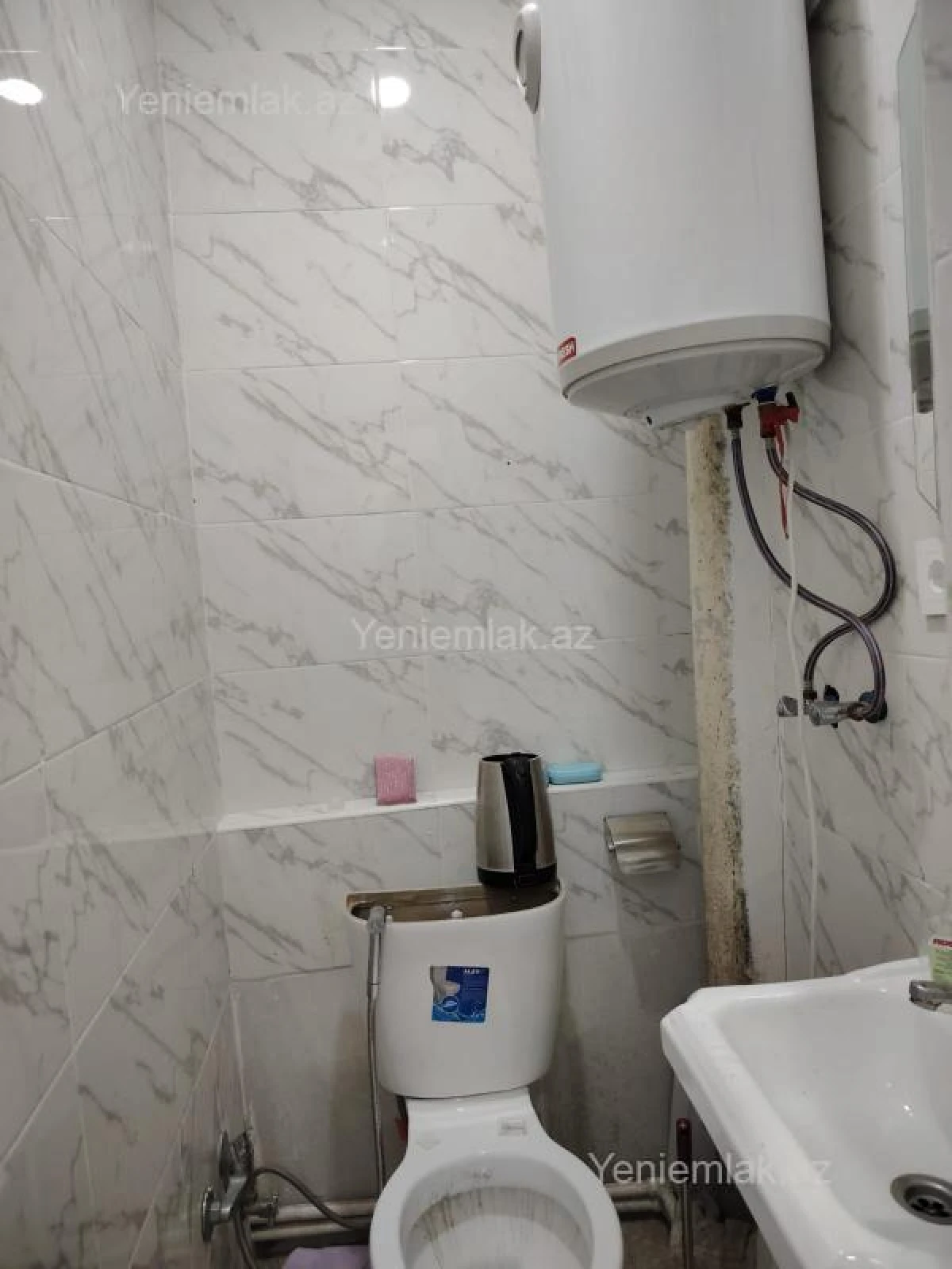 Satılır 3 otaqlı ofis 100 m²