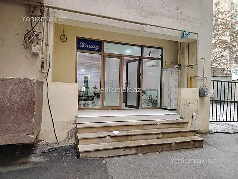 Satılır 3 otaqlı ofis 100 m²