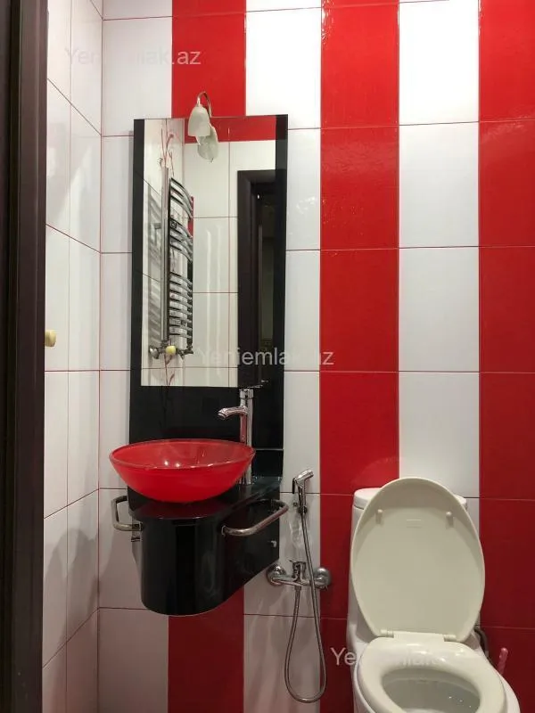 Satılır 3 otaqlı yeni tikili 150 m²