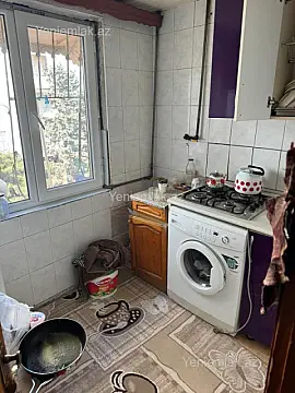 Satılır 2 otaqlı köhnə tikili 60 m²