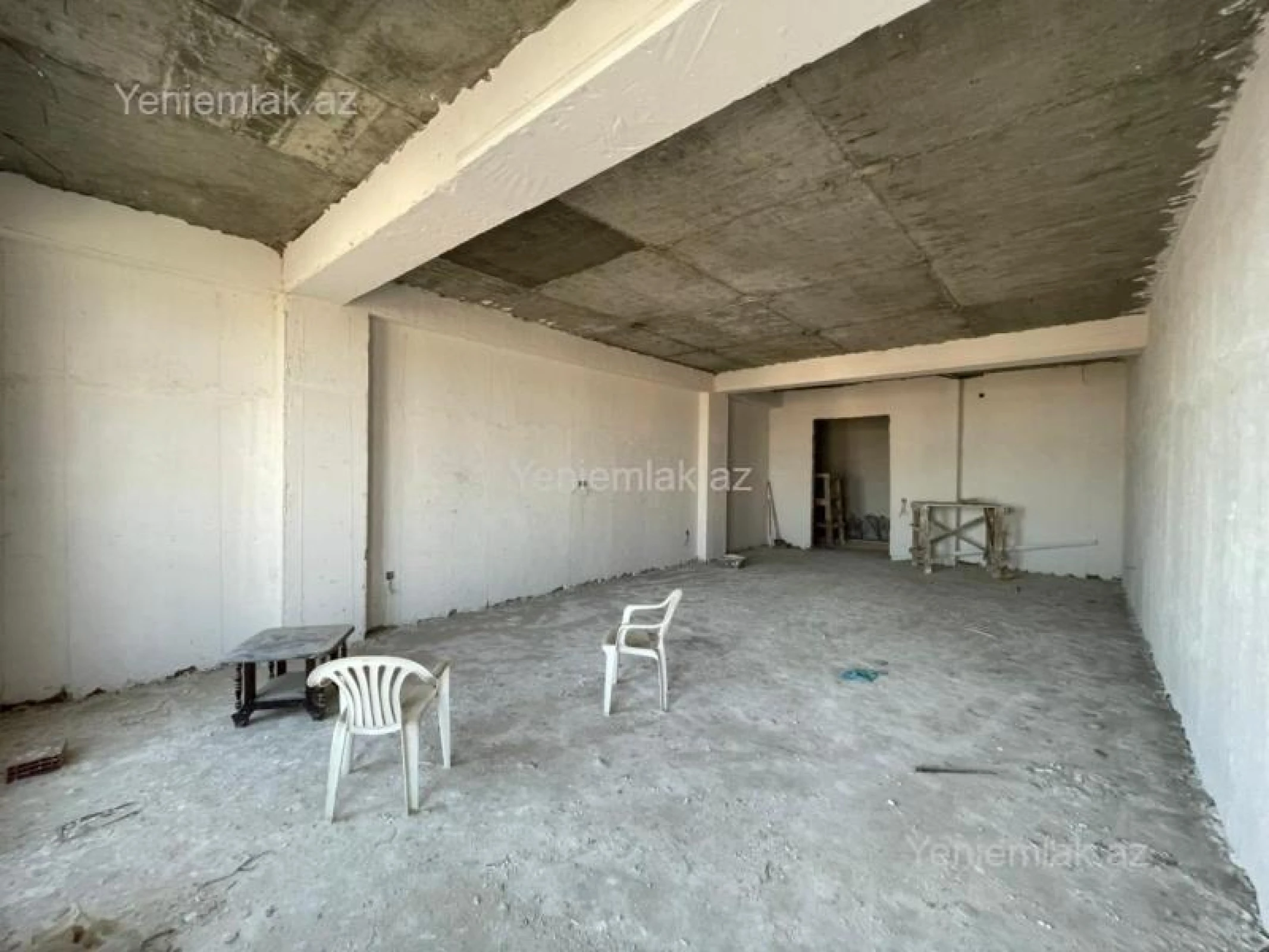 Satılır 4 otaqlı yeni tikili 215 m²