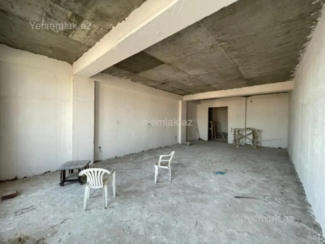 Satılır 4 otaqlı yeni tikili 215 m²