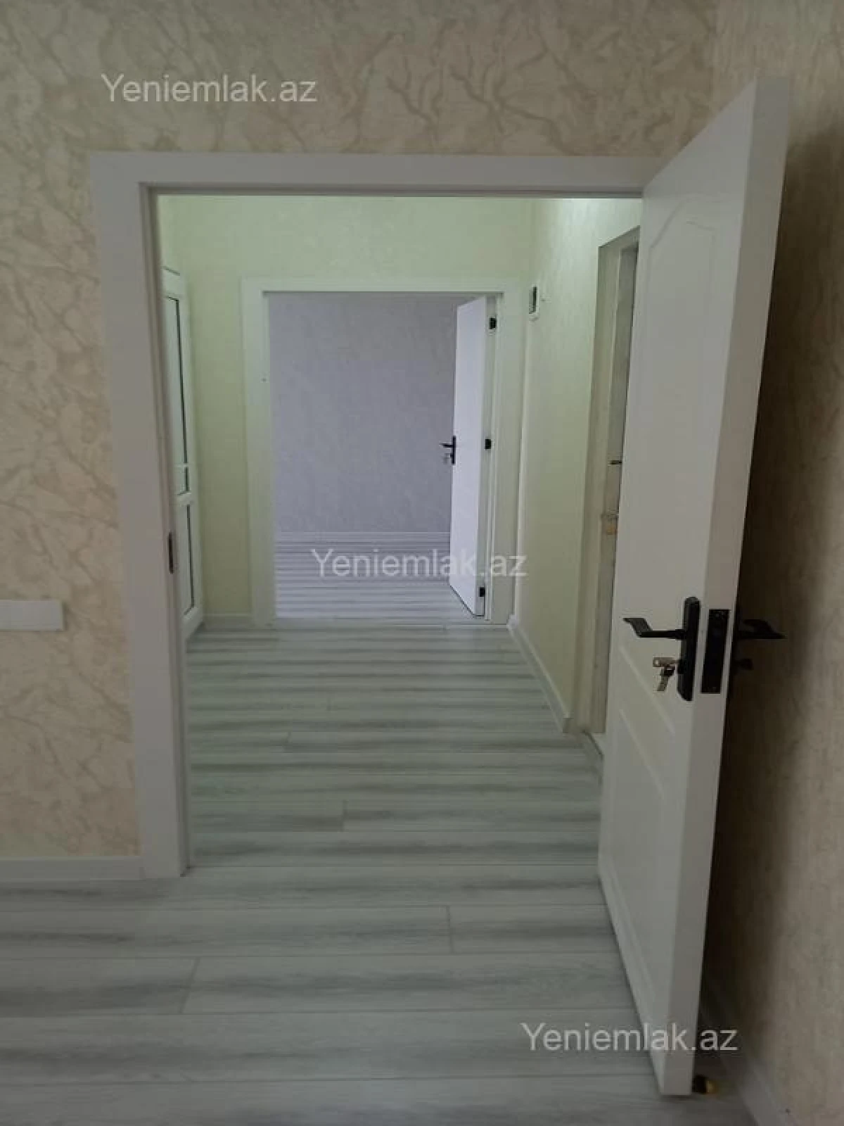 Satılır 3 otaqlı köhnə tikili 55 m²