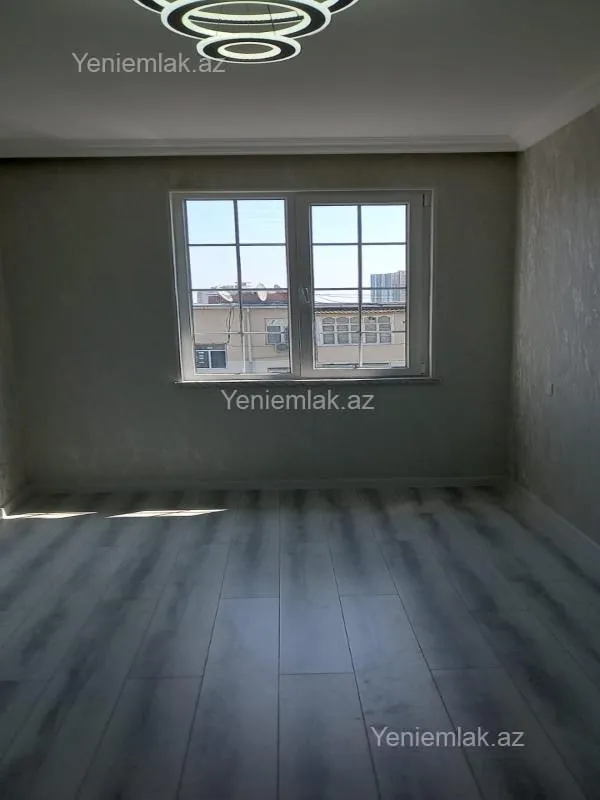 Satılır 3 otaqlı köhnə tikili 55 m²