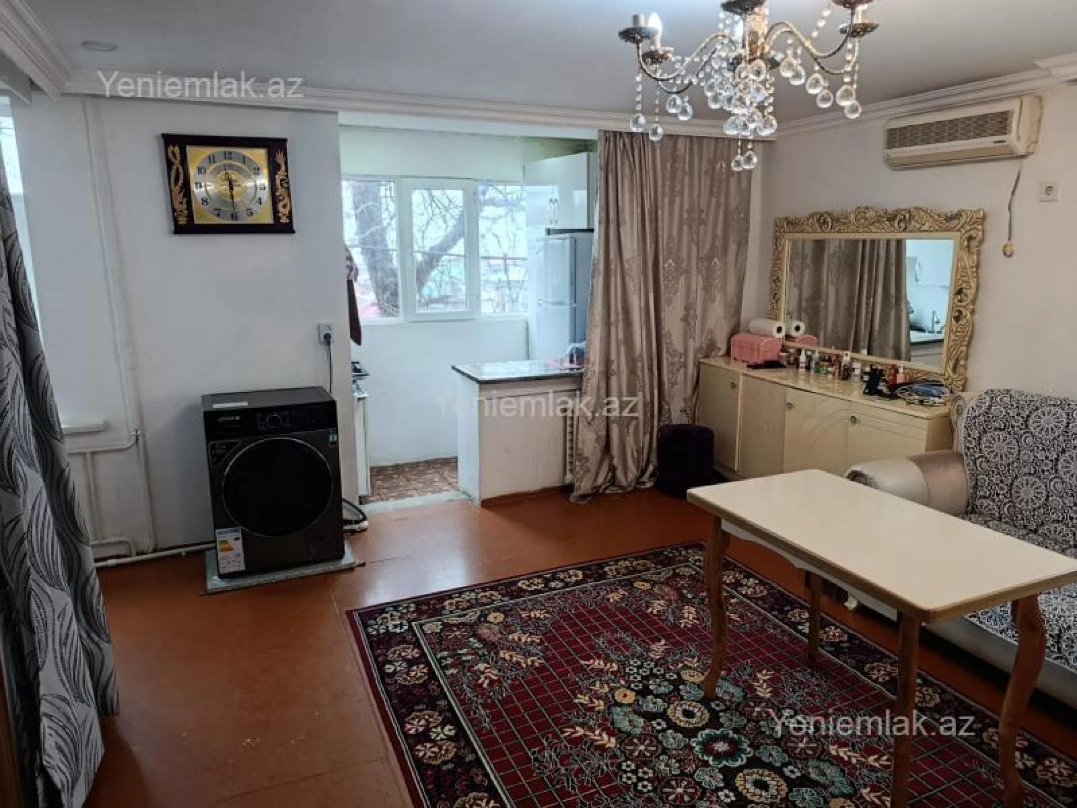 Satılır 2 otaqlı köhnə tikili 45 m²
