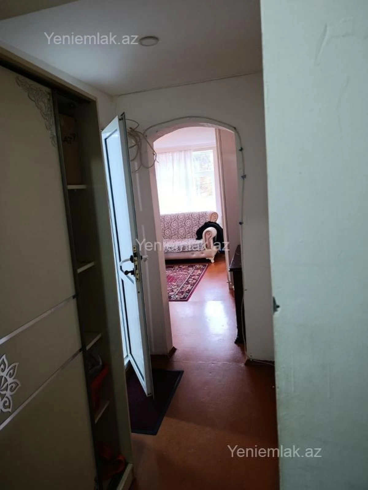 Satılır 2 otaqlı köhnə tikili 45 m²