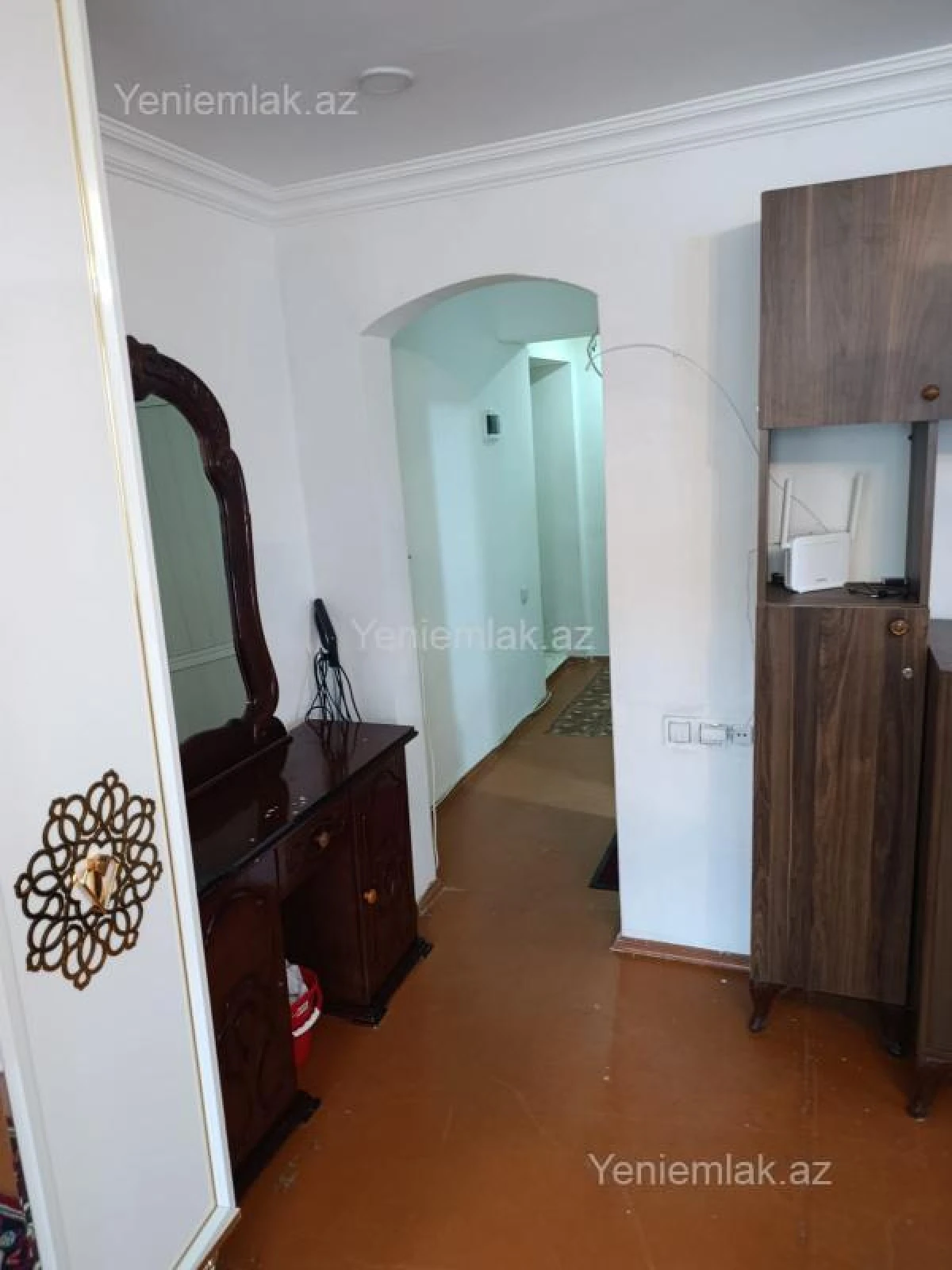 Satılır 2 otaqlı köhnə tikili 45 m²
