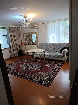 Satılır 2 otaqlı köhnə tikili 45 m²