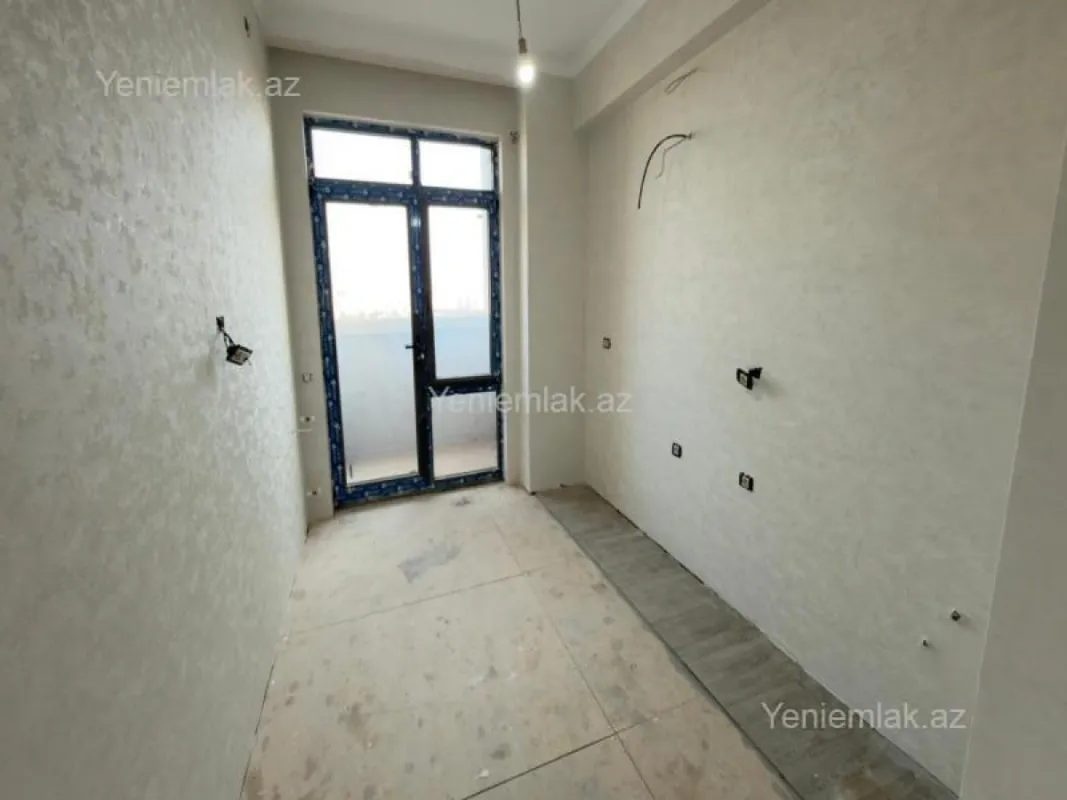 Satılır 3 otaqlı yeni tikili 90.9 m²