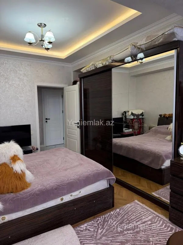 Satılır 2 otaqlı yeni tikili 72 m²