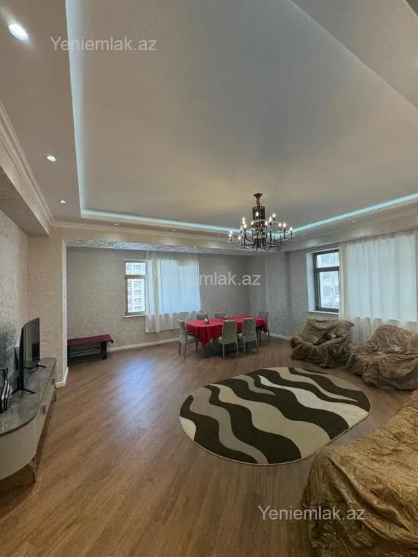 Satılır 3 otaqlı yeni tikili 141 m²