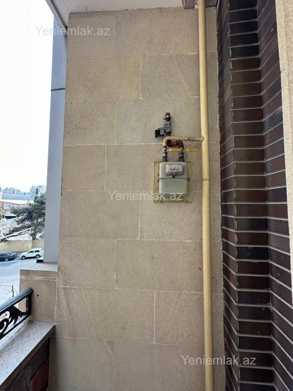 Satılır 3 otaqlı yeni tikili 141 m²