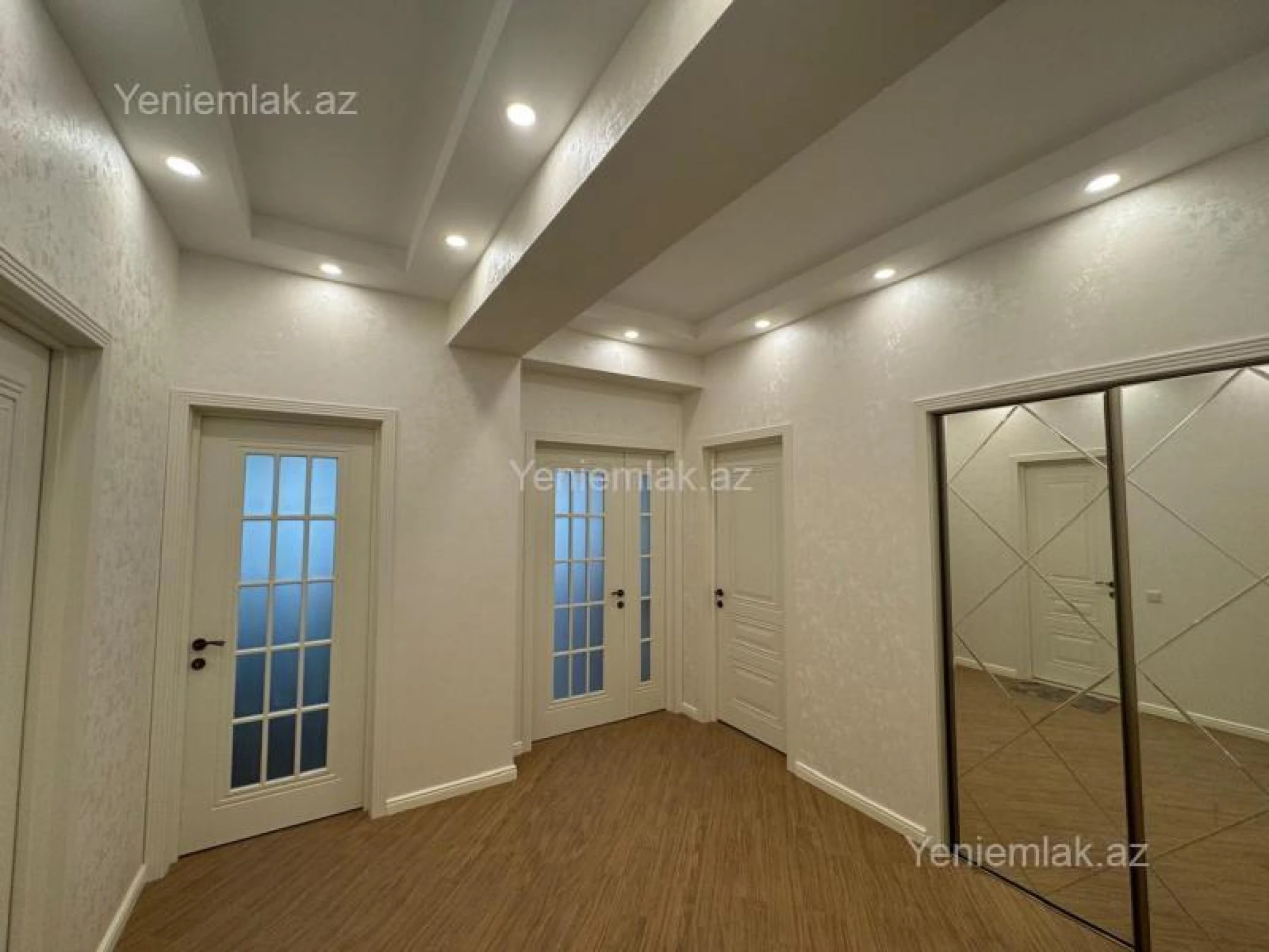 Satılır 3 otaqlı yeni tikili 141 m²