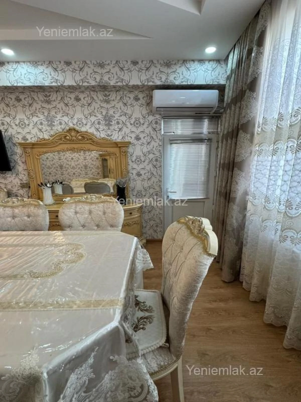 Satılır 3 otaqlı yeni tikili 114 m²