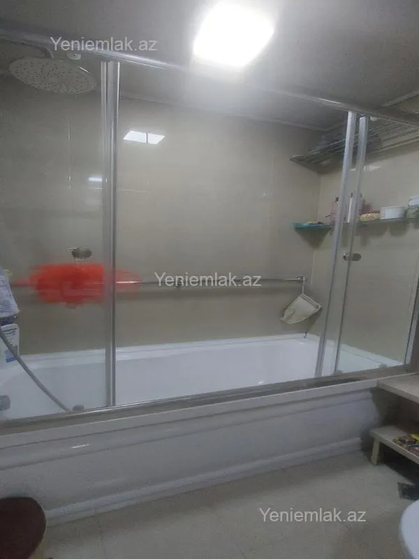 Satılır 4 otaqlı yeni tikili 142 m²