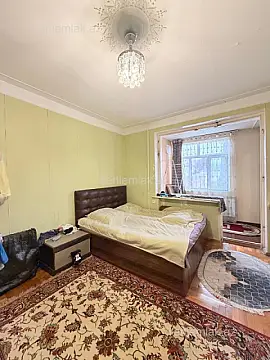 Satılır 3 otaqlı köhnə tikili 60 m²