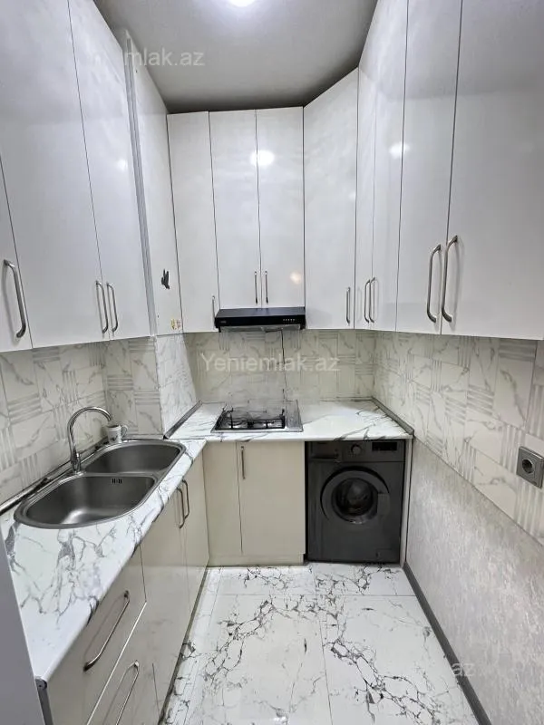 Satılır 2 otaqlı yeni tikili 50 m²