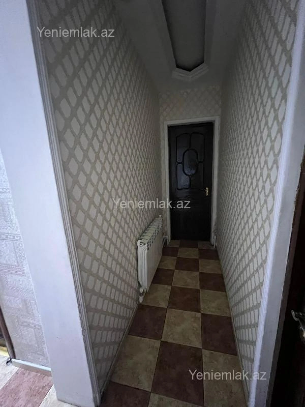Satılır 3 otaqlı köhnə tikili 85 m²