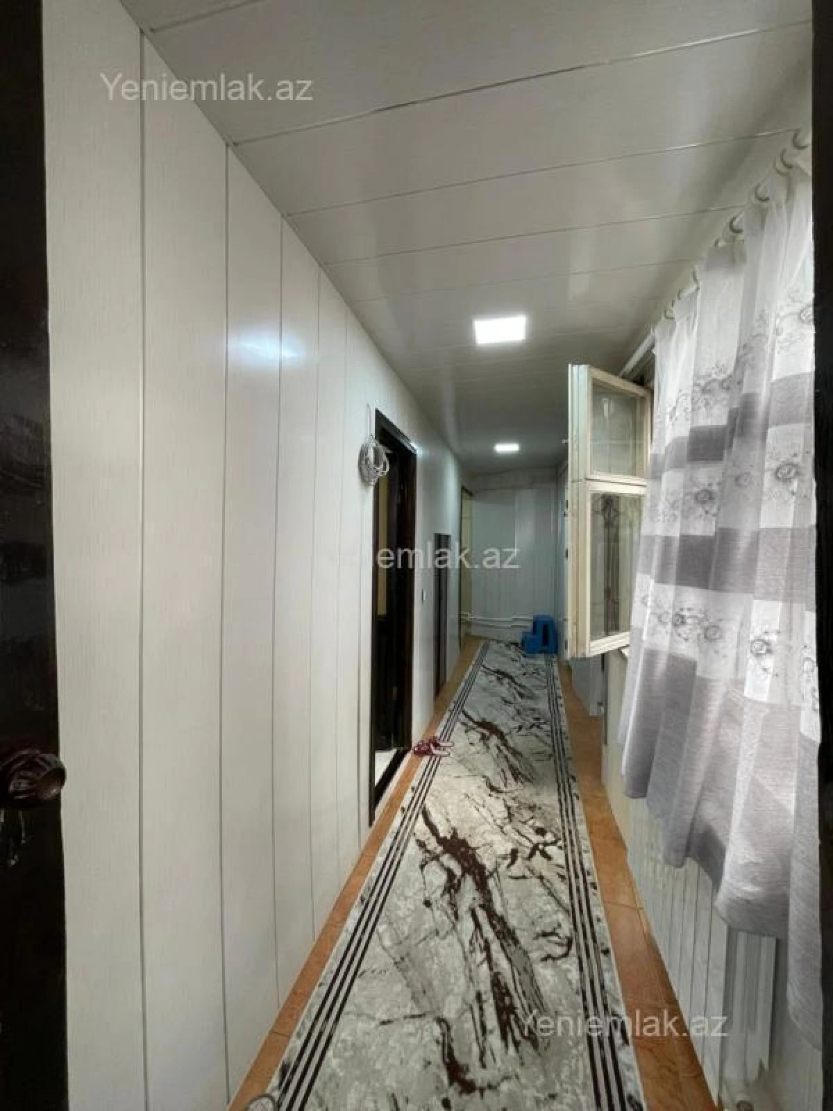 Satılır 2 otaqlı köhnə tikili 73 m²