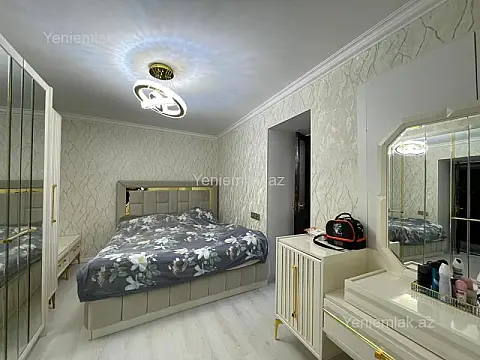 Satılır 2 otaqlı köhnə tikili 73 m²