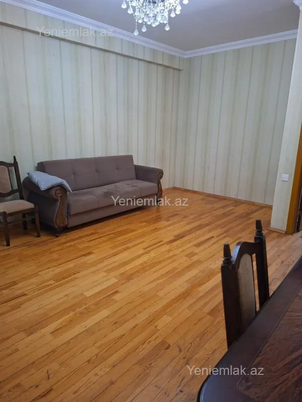 Satılır 2 otaqlı yeni tikili 70 m²