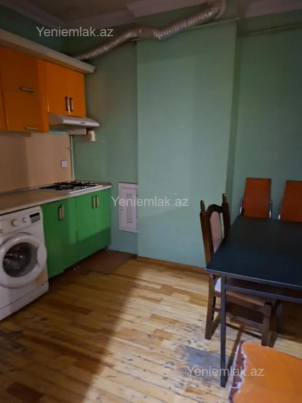 Satılır 2 otaqlı yeni tikili 70 m²