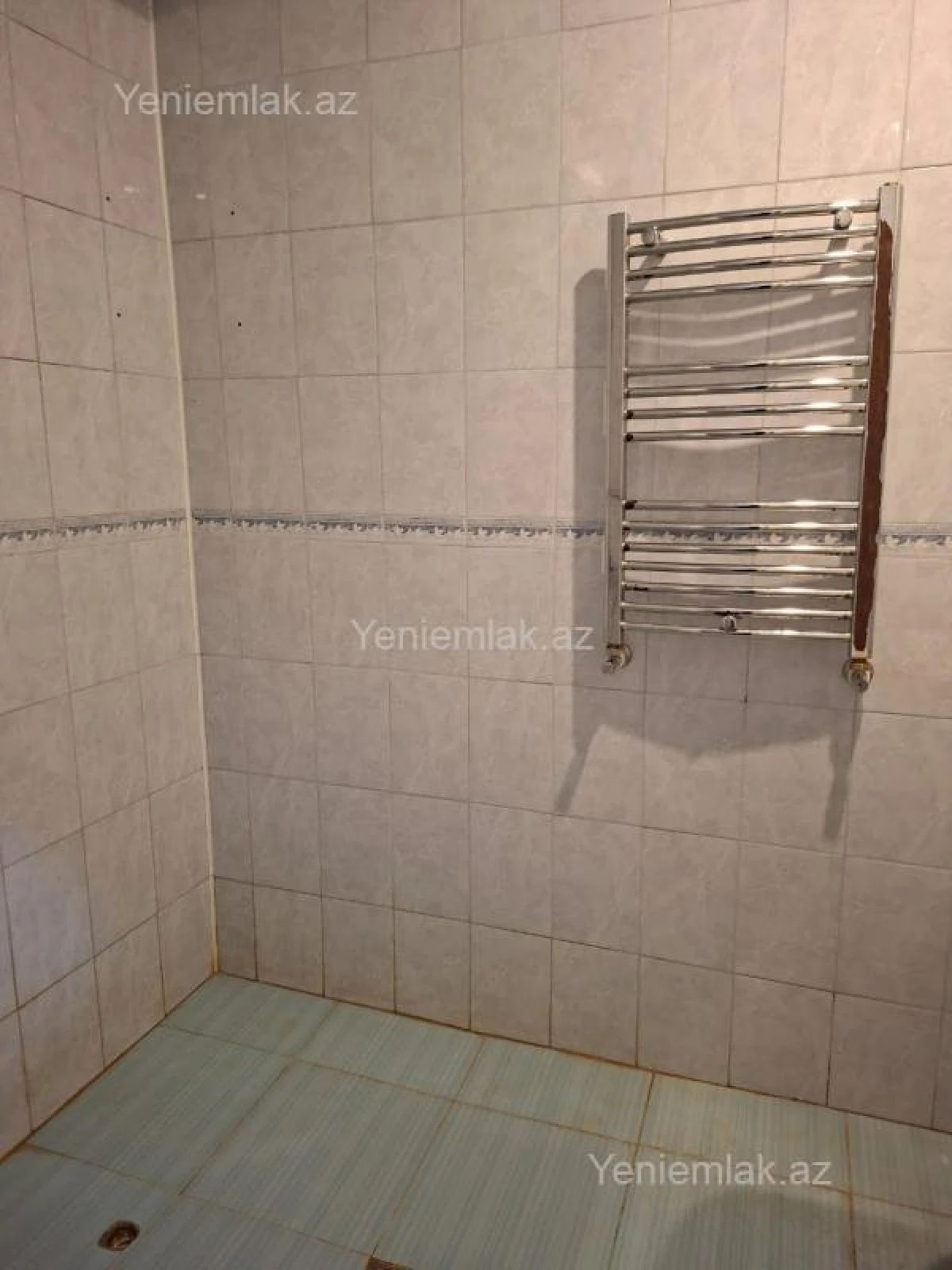 Satılır 2 otaqlı yeni tikili 70 m²