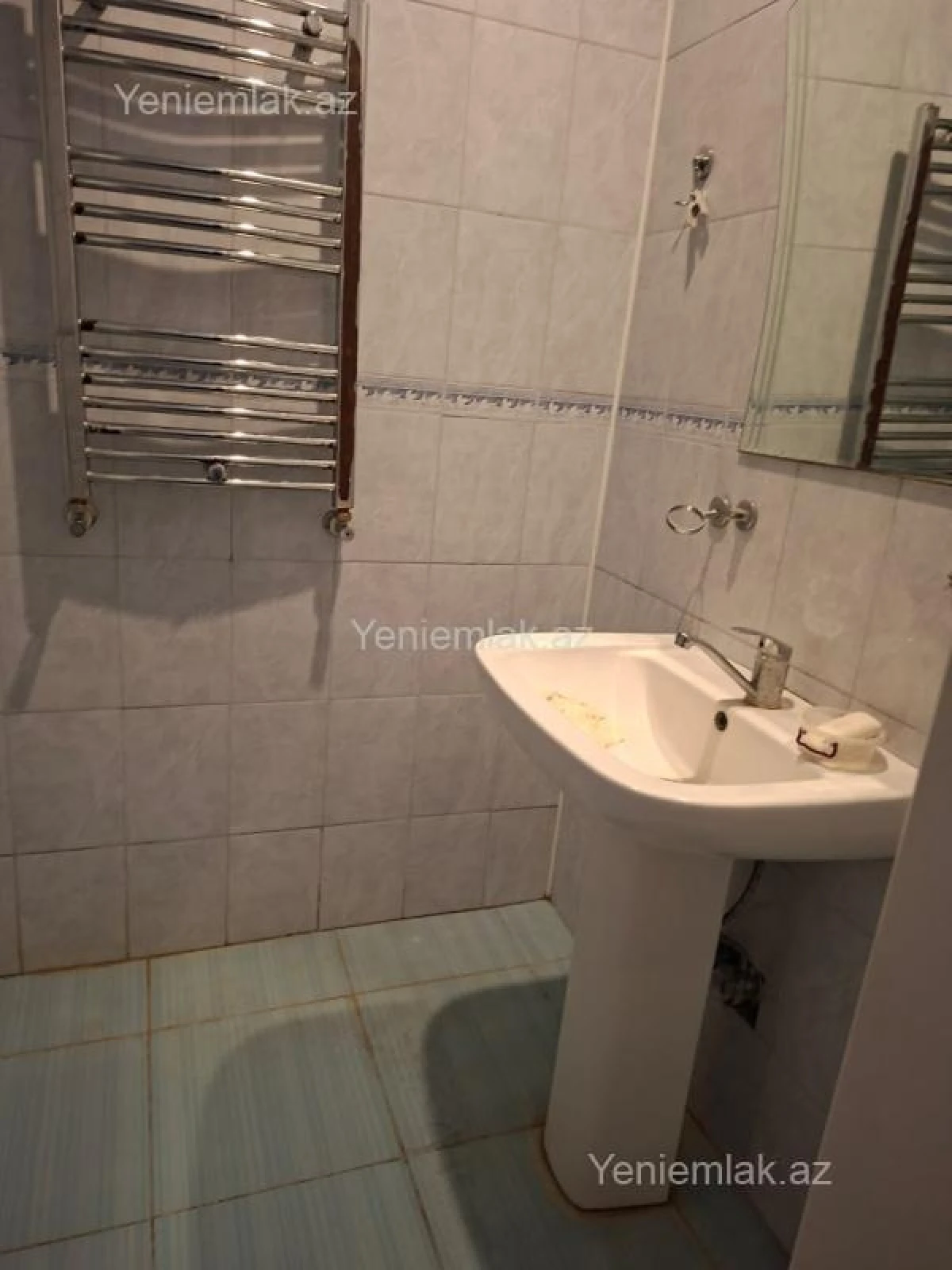 Satılır 2 otaqlı yeni tikili 70 m²