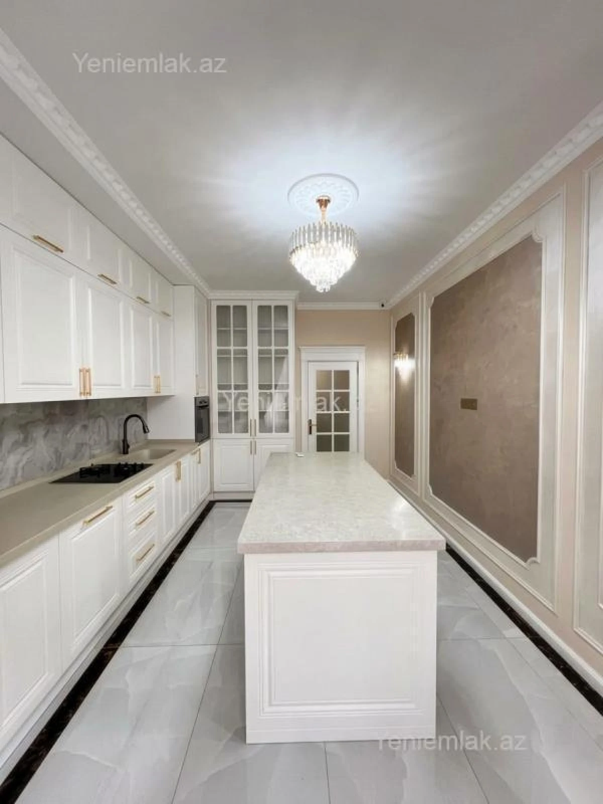 Satılır 4 otaqlı yeni tikili 216 m²