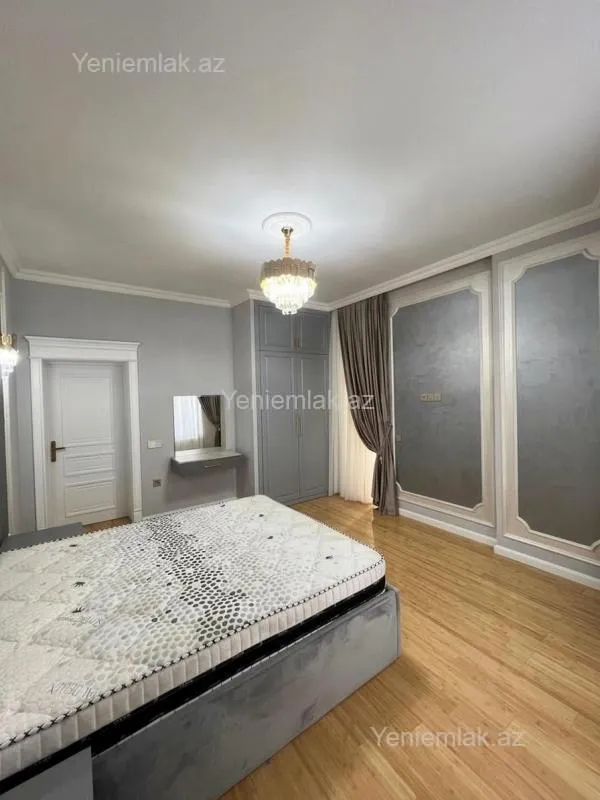 Satılır 4 otaqlı yeni tikili 216 m²