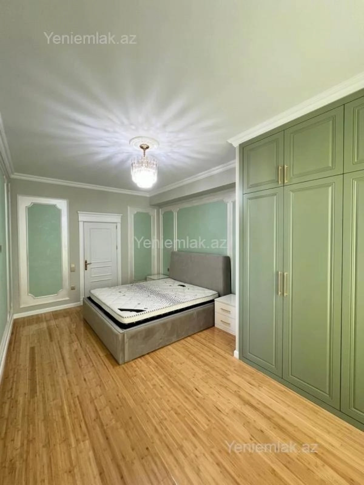 Satılır 4 otaqlı yeni tikili 216 m²