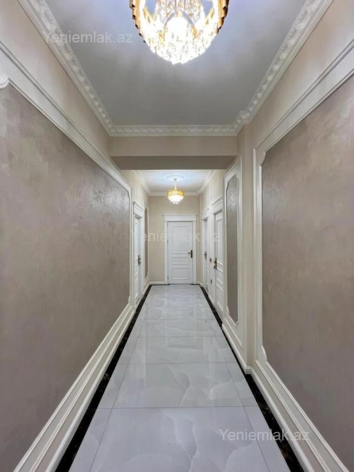 Satılır 4 otaqlı yeni tikili 216 m²