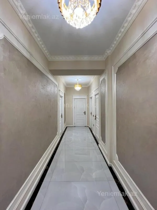 Satılır 4 otaqlı yeni tikili 216 m²