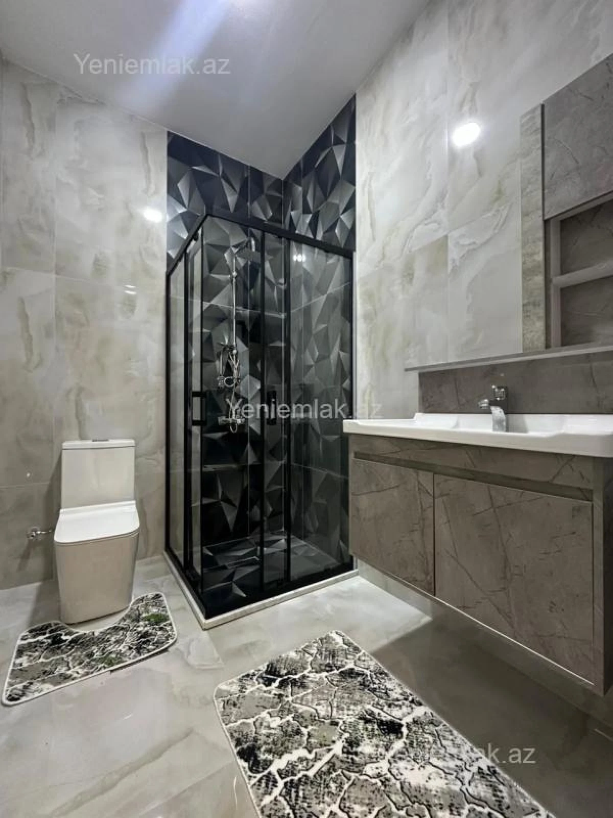 Satılır 4 otaqlı həyət evi 170 m²