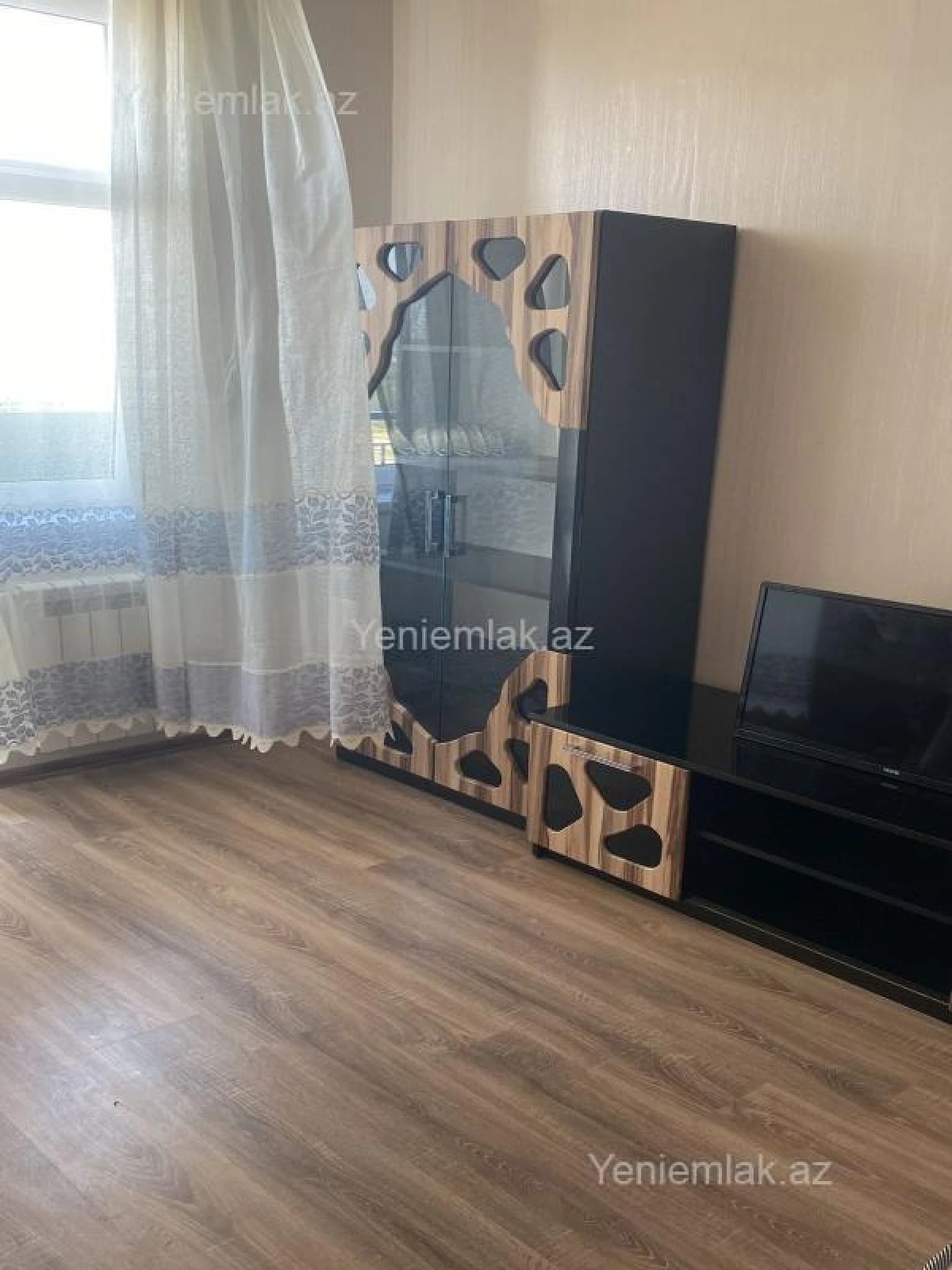 Satılır 1 otaqlı yeni tikili 40 m²