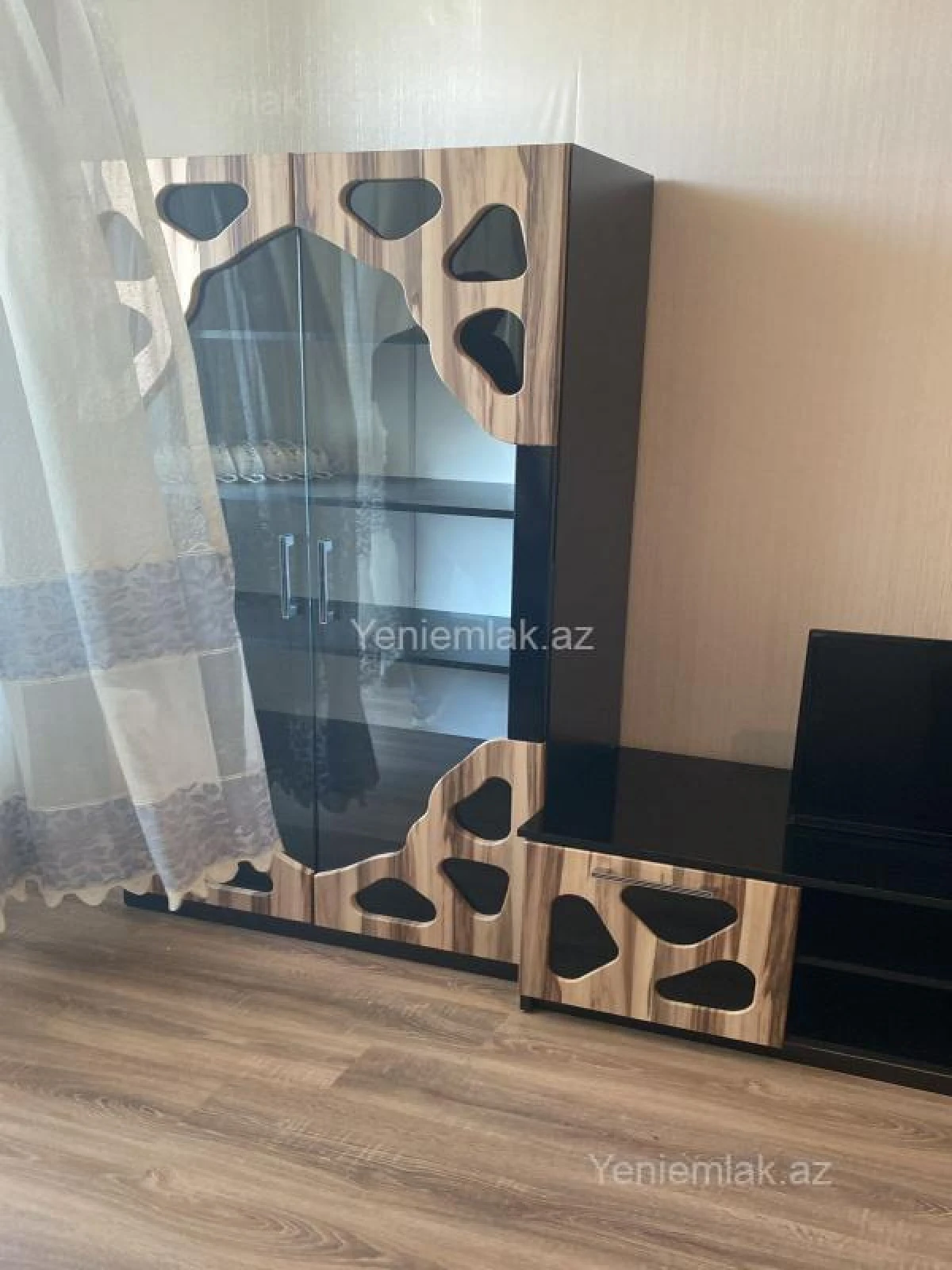 Satılır 1 otaqlı yeni tikili 40 m²