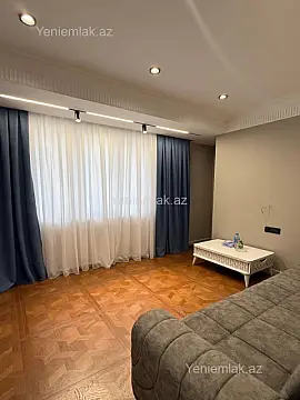 Satılır 3 otaqlı yeni tikili 100 m²